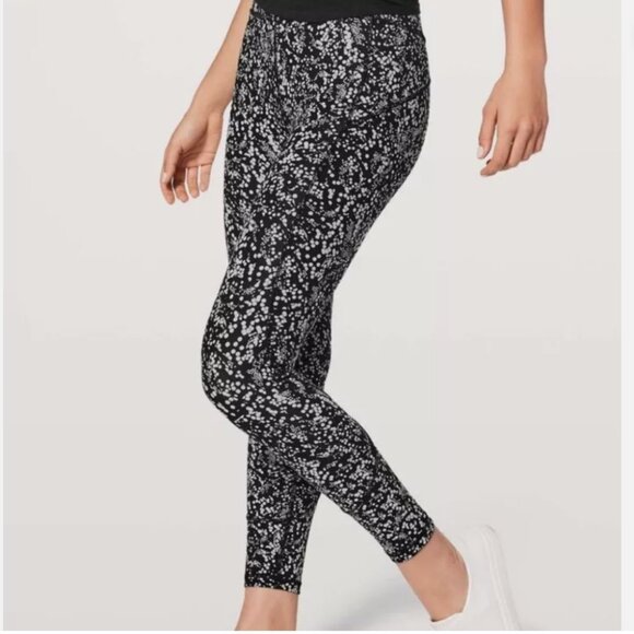 lululemon athletica Pants - Lululemon Align High Rise Sweat-Wicking Ankle Length Leggings
